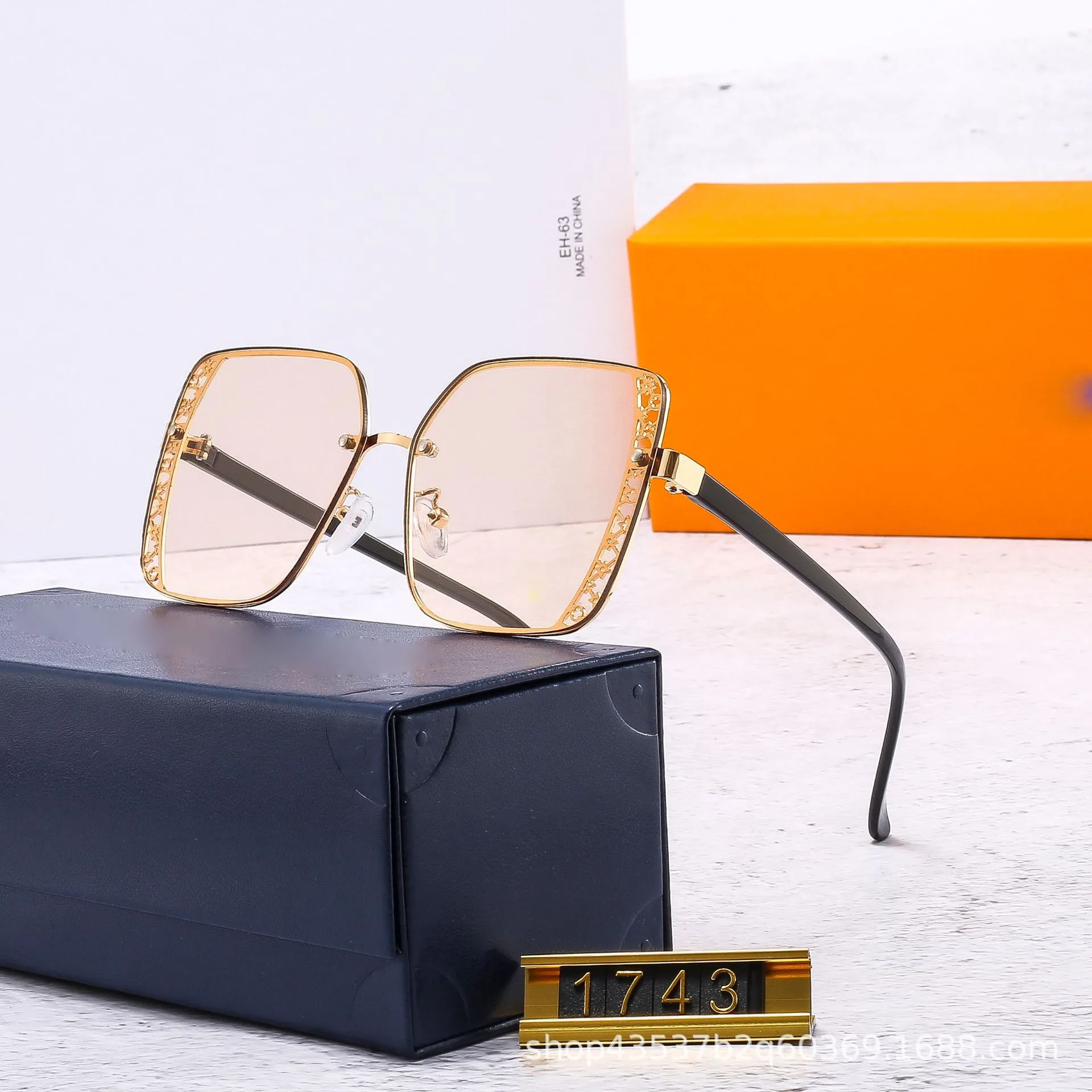 Original Outdoor Oversized Goggles Sunglasses Brand Designer UV Protection for Men Women Driving Travel Shades Glasses Eyerwear
Original Outdoor Oversized Goggles Sunglasses Brand Designer UV Protection for Men Women Driving Travel Shades Glasses Eyerwear