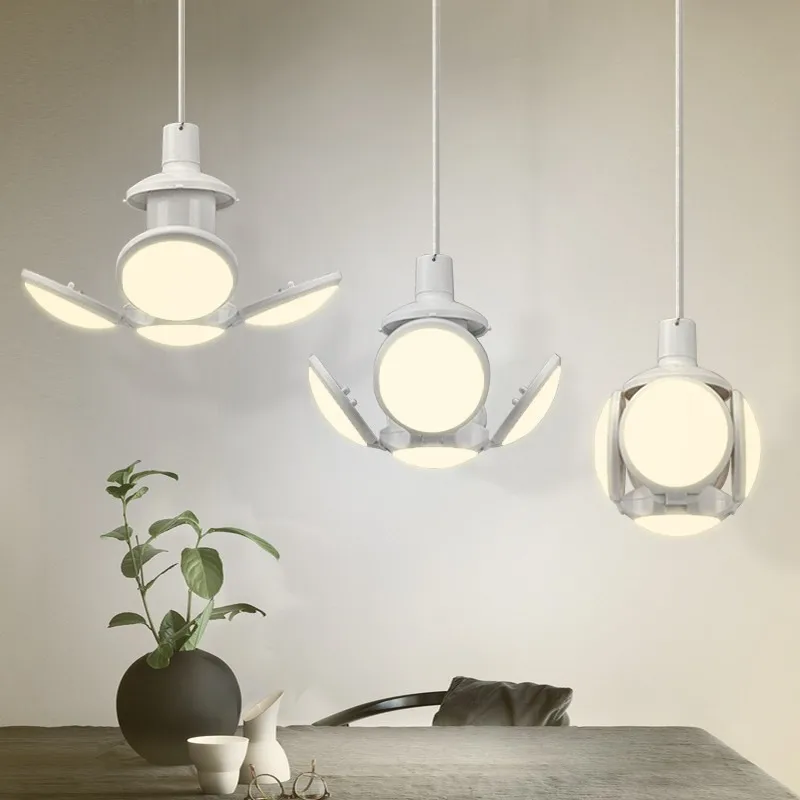 E27 LED Bulb AC85-265V 40W Foldable Light Fan Blade Angle Adjustable Lampada For Home Ceiling Lamp House Garage Lighting Emergen
E27 LED Bulb AC85-265V 40W Foldable Light Fan Blade Angle Adjustable Lampada For Home Ceiling Lamp House Garage Lighting Emergen