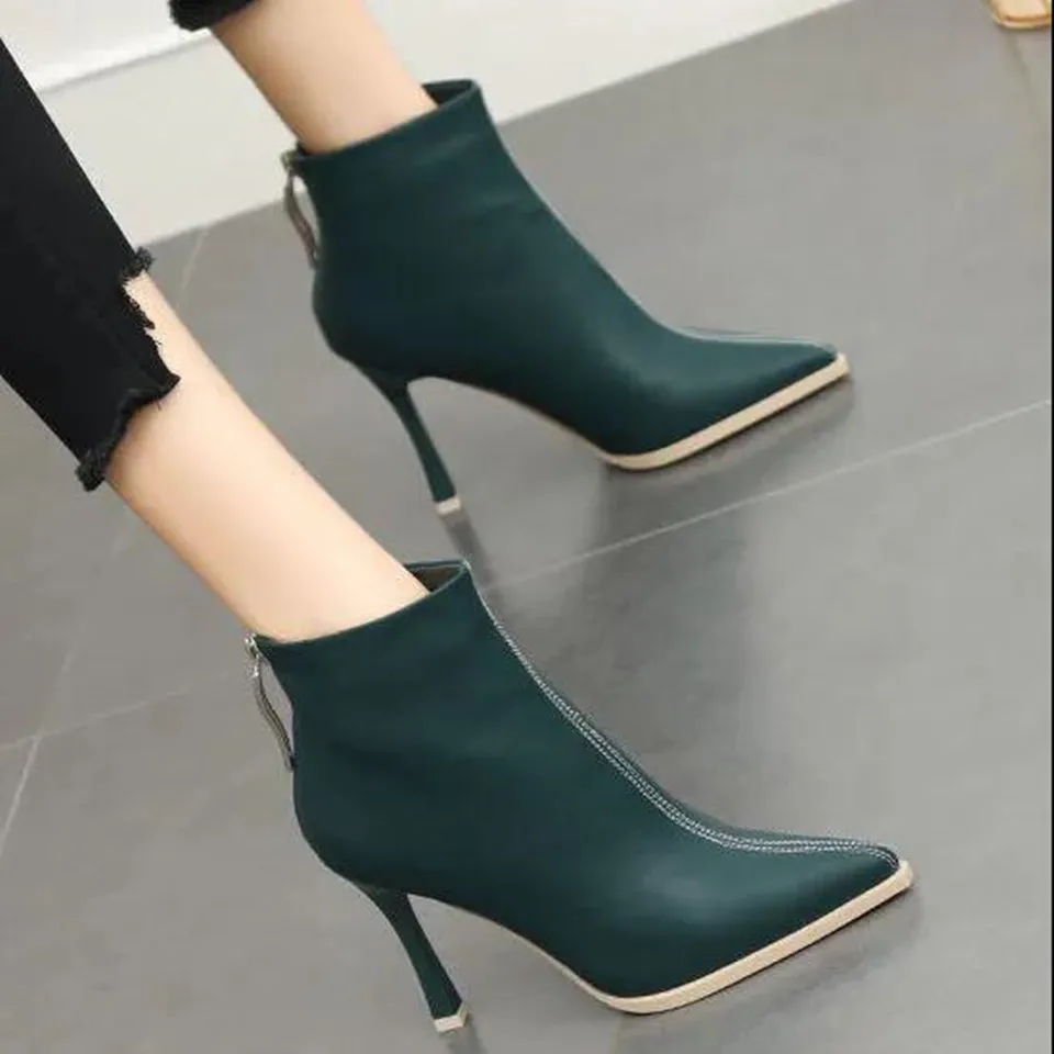 Zapatos De Mujer Women Fashion High Quality Green Back Zipper Autumn Stiletto Boots Lady Casual Black Winter Shoes Boots G9039
Zapatos De Mujer Women Fashion High Quality Green Back Zipper Autumn Stiletto Boots Lady Casual Black Winter Shoes Boots G9039