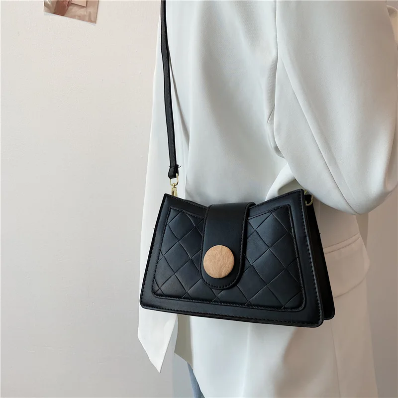 Underarm Bag Female Plaid Bag Summer 2021 New Trendy Fashion Ladies Handbag Brand Designer Shoulder Messenger Baguette Bag
Underarm Bag Female Plaid Bag Summer 2021 New Trendy Fashion Ladies Handbag Brand Designer Shoulder Messenger Baguette Bag