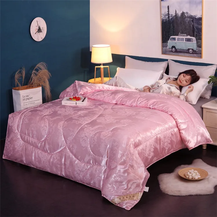 Warm And Comfortable Winter Thick Blanket Multiple Color Options Quilt Duvet 100% Mulberry Silk Comforter For Winter/summer
Warm And Comfortable Winter Thick Blanket Multiple Color Options Quilt Duvet 100% Mulberry Silk Comforter For Winter/summer