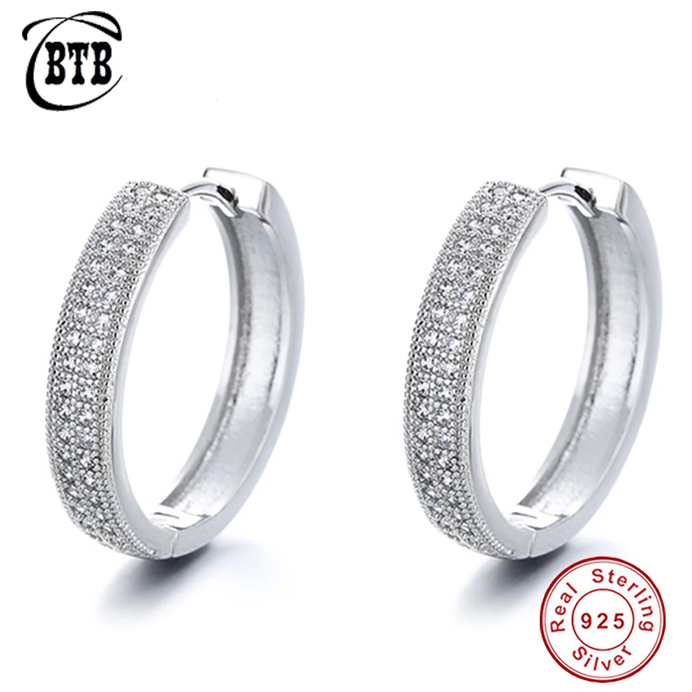 Женские серьги из серебра 925 пробы, с муассанитом
Женские серьги из серебра 925 пробы, с муассанитом