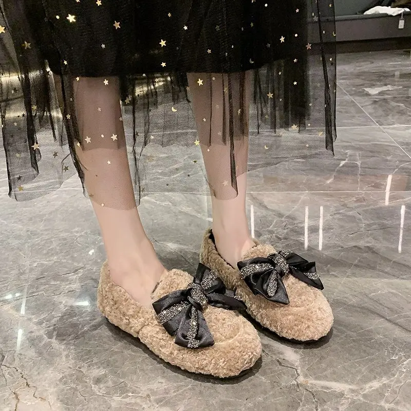 Solid Fur Loafers Plush Furry Moccasins Ladies Shoes Winter Fur Women Shoes Woman Flats Bow Knot Oxford Creepers Plus Size
Solid Fur Loafers Plush Furry Moccasins Ladies Shoes Winter Fur Women Shoes Woman Flats Bow Knot Oxford Creepers Plus Size