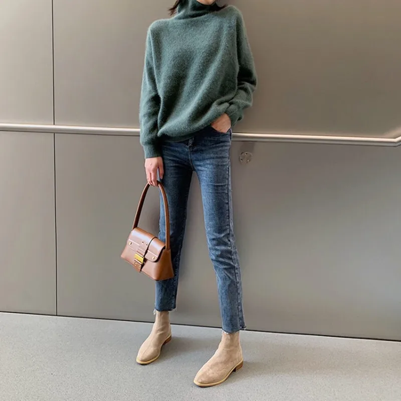 Ochanmeb Big Plus Women Faux Suede Ankle Boots Ladies Round Toe Black Nude Sock Boots Low Heels Slip ons Shoes for Autumn Winter
Ochanmeb Big Plus Women Faux Suede Ankle Boots Ladies Round Toe Black Nude Sock Boots Low Heels Slip ons Shoes for Autumn Winter