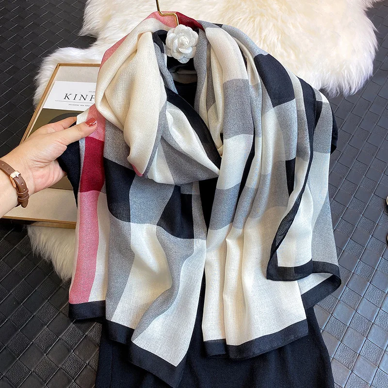 women's Silk scarf autumn 2021 fashion Black white plaid soft female scarves winter Shawls Wraps women winter scarf soft warm
women's Silk scarf autumn 2021 fashion Black white plaid soft female scarves winter Shawls Wraps women winter scarf soft warm