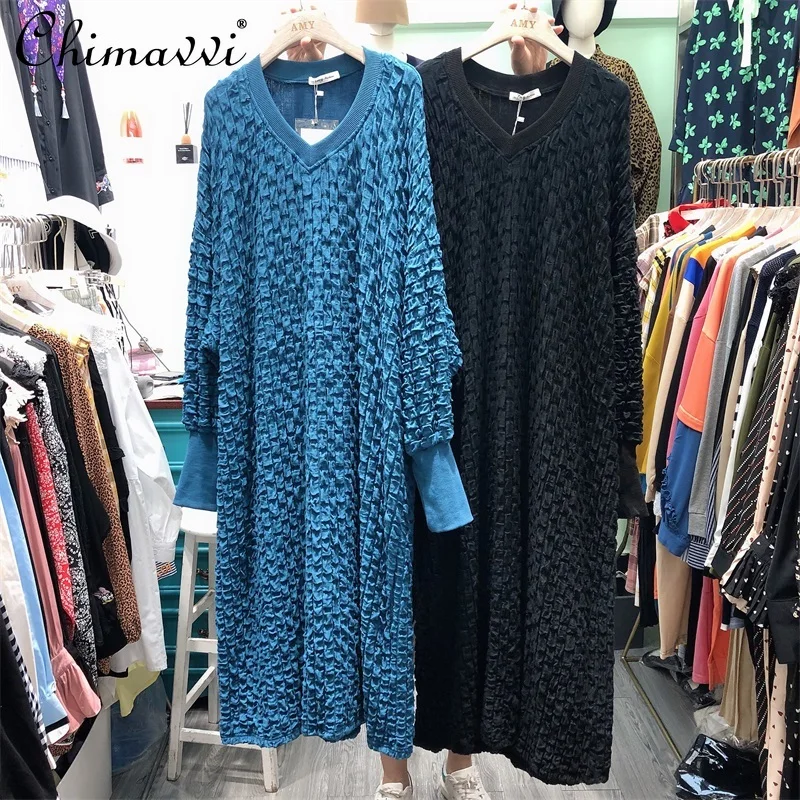 Autumn Winter Dress 2021 Women Elegant V Neck Loose Long Sleeved Knitted Dress Ladies Korean Style Pleated Long Dress
Autumn Winter Dress 2021 Women Elegant V Neck Loose Long Sleeved Knitted Dress Ladies Korean Style Pleated Long Dress