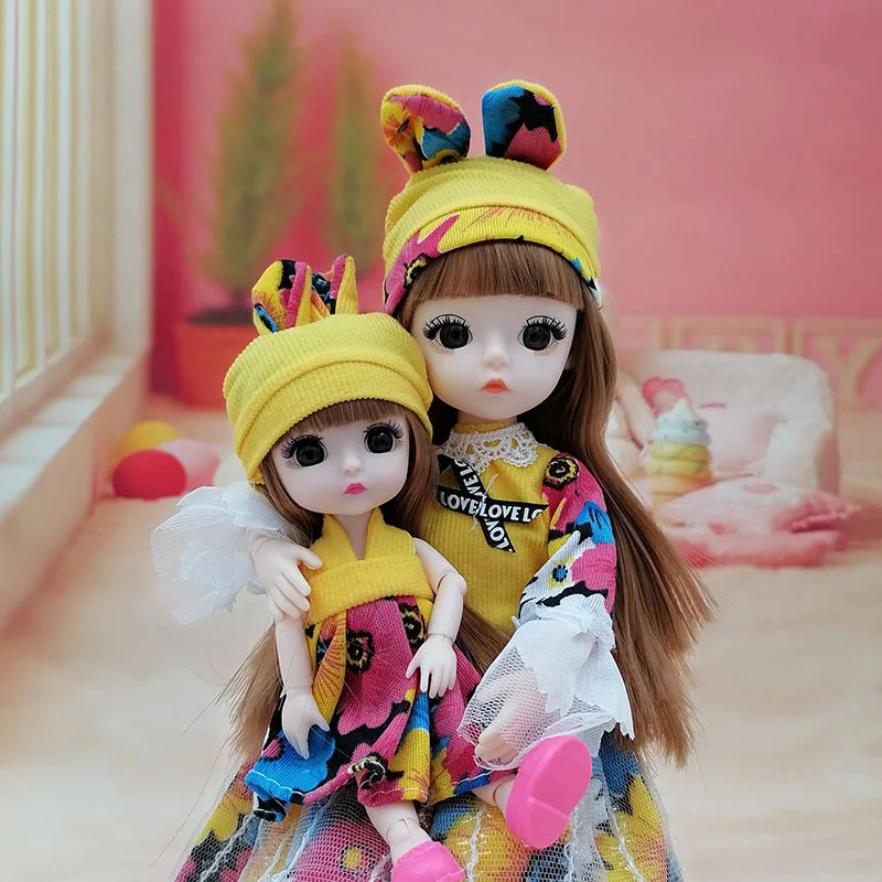 New simulation parent-child suit mother and kid 30cm and 16cm 20 joints bjd dolls for girl Girl birthday gift play house
New simulation parent-child suit mother and kid 30cm and 16cm 20 joints bjd dolls for girl Girl birthday gift play house
