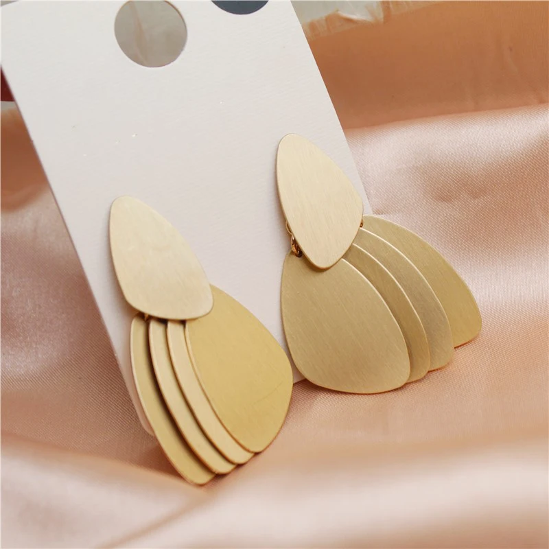 Geometric Gold Metal Alloy Layer Stud Earrings Jewelry For Women Female Punk Alloy Fashion Studs Statement Earrings
Geometric Gold Metal Alloy Layer Stud Earrings Jewelry For Women Female Punk Alloy Fashion Studs Statement Earrings