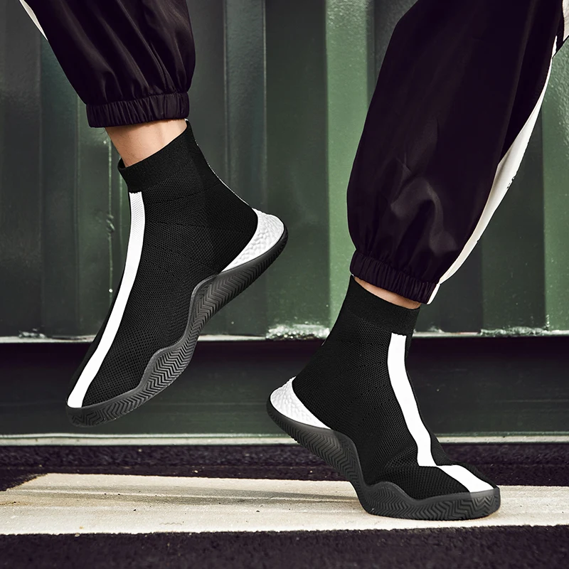 The Latest Fashion Ultralight Unisex Walking Shoes Lazy Socks Shoes Shopping Essential Women Casual Shoes Light Men Travel Shoes
The Latest Fashion Ultralight Unisex Walking Shoes Lazy Socks Shoes Shopping Essential Women Casual Shoes Light Men Travel Shoes