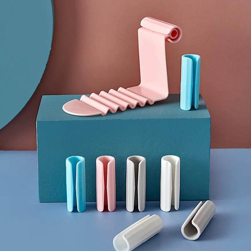 TPXCKz Bed Sheet Clip Household Needle-free Invisible Non-slip Buckle Bed Duvet Sheet Fixer Anti-run Kick Buckle Fixing Clip
TPXCKz Bed Sheet Clip Household Needle-free Invisible Non-slip Buckle Bed Duvet Sheet Fixer Anti-run Kick Buckle Fixing Clip
