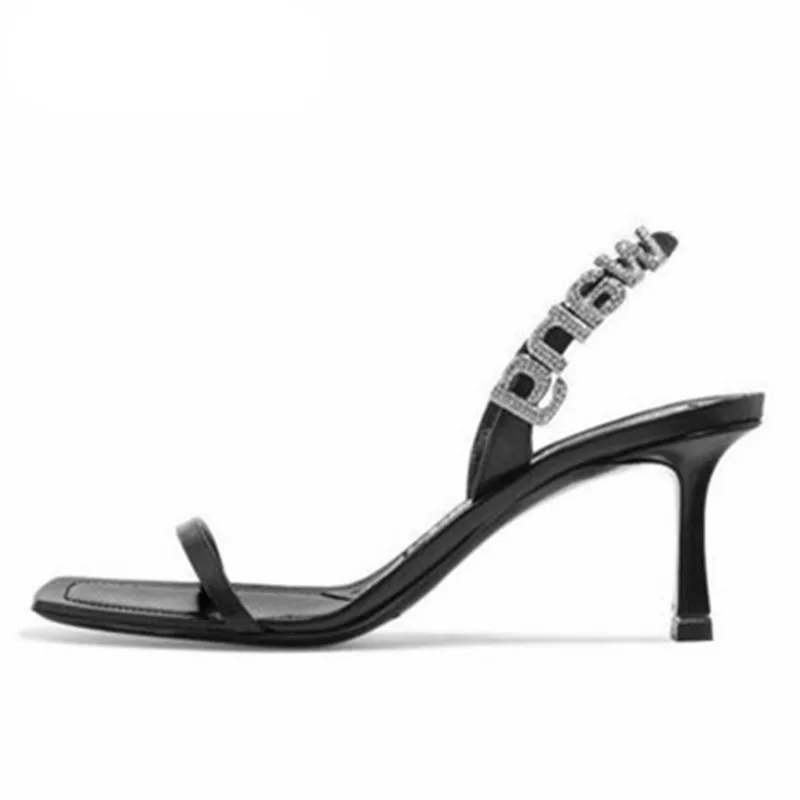 New Summer Brand Designer Shoes Sandals Women 2021 Square Toe Rhinestone Stiletto Solid Women Sandals Party Catwalk Women Shoes
New Summer Brand Designer Shoes Sandals Women 2021 Square Toe Rhinestone Stiletto Solid Women Sandals Party Catwalk Women Shoes