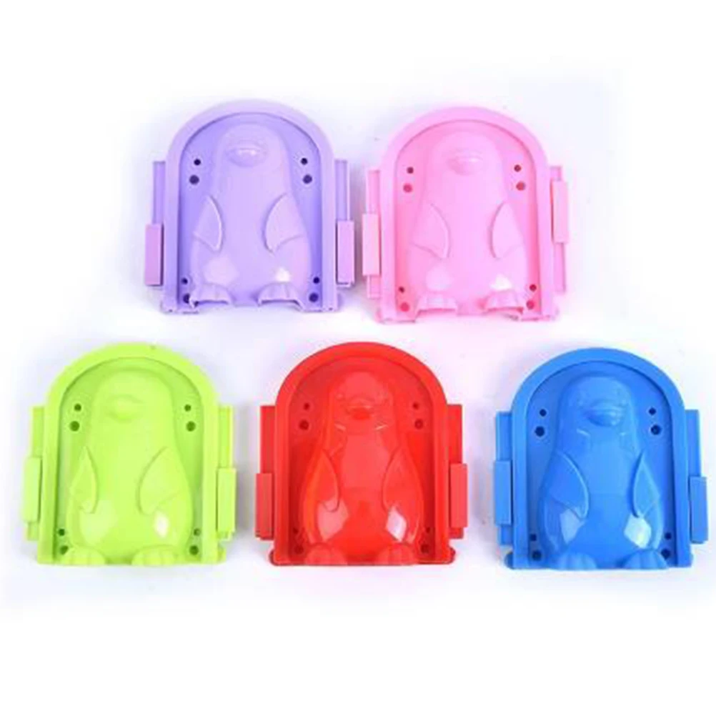 Winter Plastic Snowball Maker Clip Kids Outdoor Sand Snow Ball Mold Toys Fight Duck Snowman Clip Toy Snowball Sand Mold Tool 
Winter Plastic Snowball Maker Clip Kids Outdoor Sand Snow Ball Mold Toys Fight Duck Snowman Clip Toy Snowball Sand Mold Tool