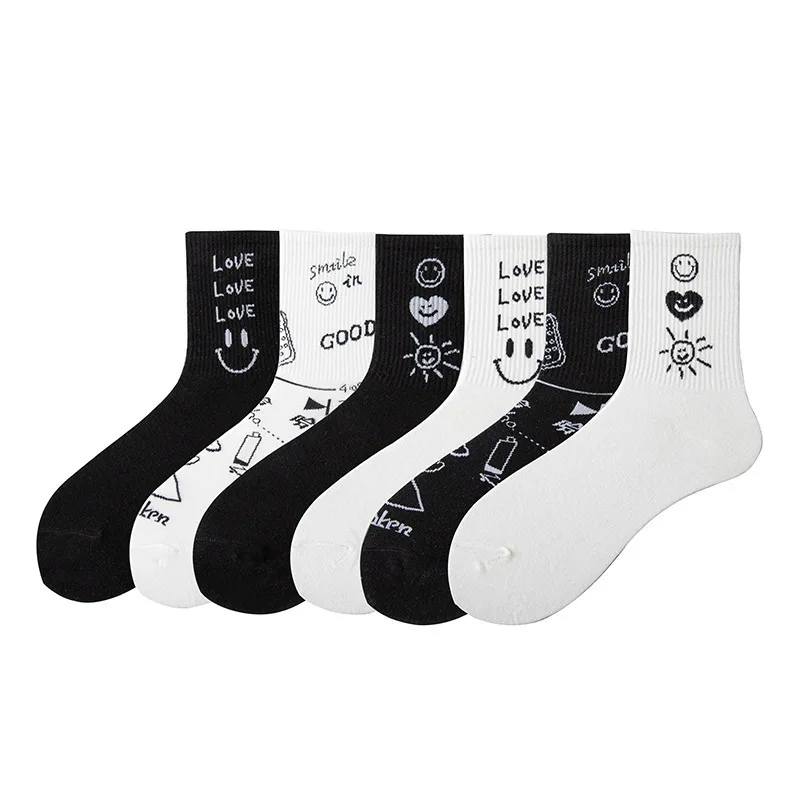 Cartoon Black White Graffiti Street Cotton Winter Happy Socks Casual Women Men Short Personality Skateboard Funny Fashion Socks
Cartoon Black White Graffiti Street Cotton Winter Happy Socks Casual Women Men Short Personality Skateboard Funny Fashion Socks
