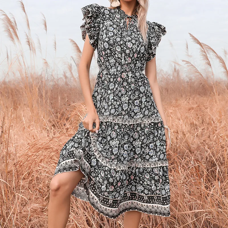 Elegant Floral Long Dress Casual Fashion Short Ruffle Sleeve Dresses 2021 Summer Bohemian V Neck Party Vintage Women Dress
Elegant Floral Long Dress Casual Fashion Short Ruffle Sleeve Dresses 2021 Summer Bohemian V Neck Party Vintage Women Dress