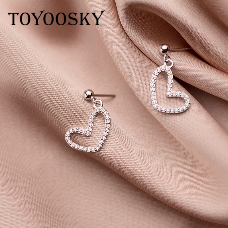 Real 925 Stamp Sterling Silver Hollow Heart Shape Drop Earrings With CZ Crystal Women Contracted Jewelry
Real 925 Stamp Sterling Silver Hollow Heart Shape Drop Earrings With CZ Crystal Women Contracted Jewelry