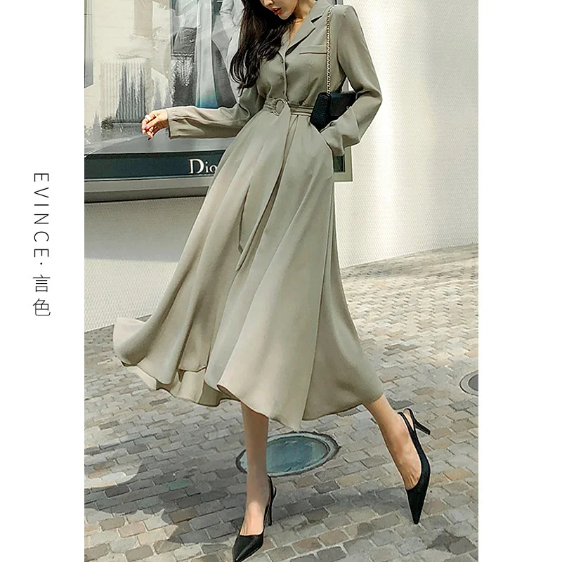 

French Hepburn style long sleeve dress women's spring 2021 new waist closing skirt with thin celebrity temperament