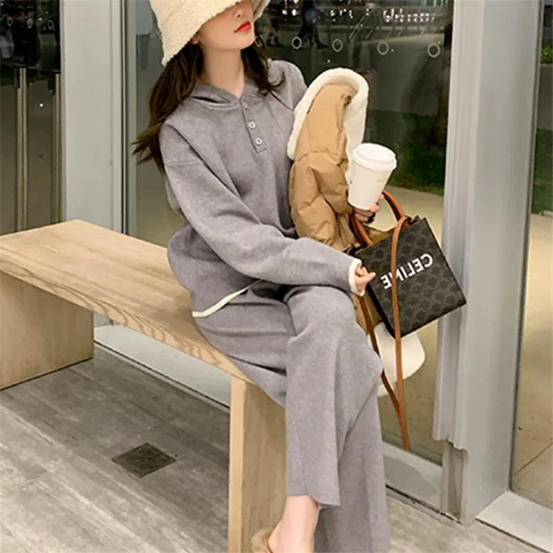 2021 New Tracksuit Hooded Knitted Women 2 Piece Set Long Sleeve Pullovers Pants Casual Outfits Sport Suit Female Spring Autumn
2021 New Tracksuit Hooded Knitted Women 2 Piece Set Long Sleeve Pullovers Pants Casual Outfits Sport Suit Female Spring Autumn