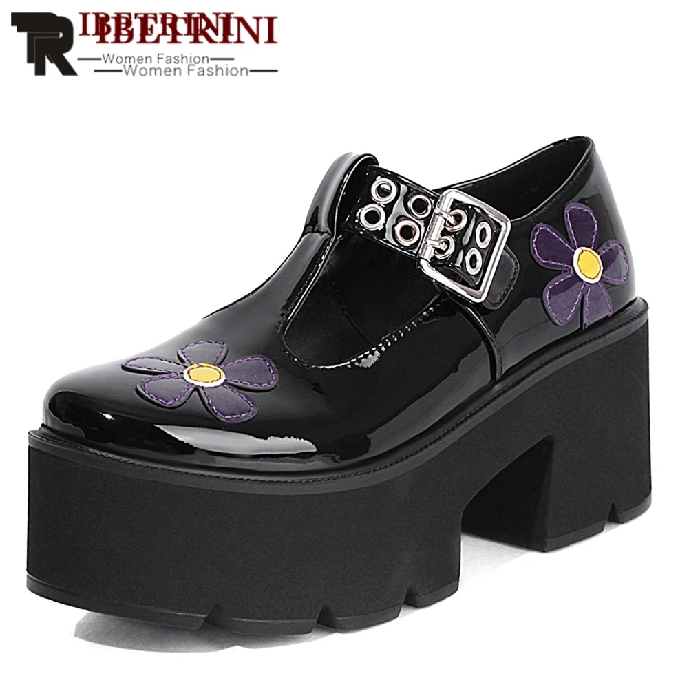 RIBETRINI Summer Spring Shoes For Girls Women Buckle Strap Flower Platform Chunky Heels Sweet Marry Jane Lolita Popular Pumps
RIBETRINI Summer Spring Shoes For Girls Women Buckle Strap Flower Platform Chunky Heels Sweet Marry Jane Lolita Popular Pumps