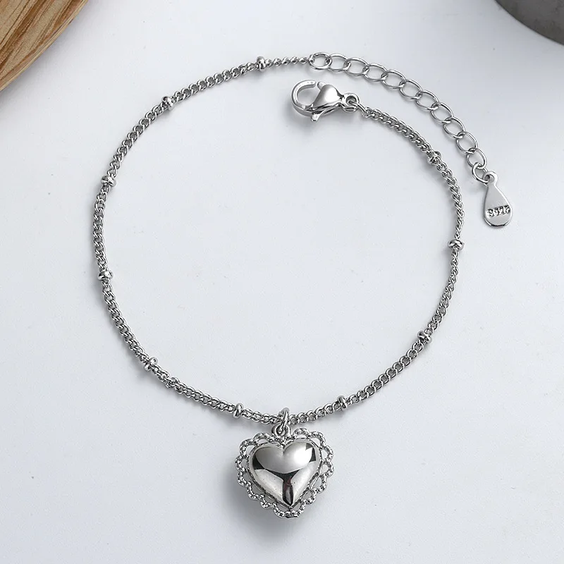 Sweet Jewelry Chain Bracelet Simply One Layer Popular Single Lovely Heart Charm Bracelet For Girl Women Gifts Drop Shipping
Sweet Jewelry Chain Bracelet Simply One Layer Popular Single Lovely Heart Charm Bracelet For Girl Women Gifts Drop Shipping