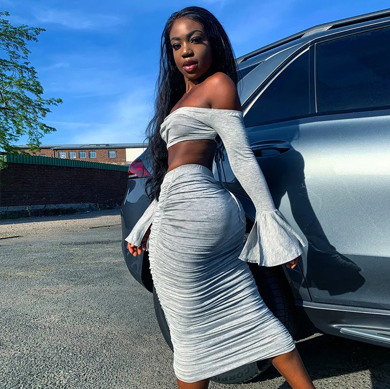 2pcs Women’s Skirt Set Flare Long Sleeve Solid Color Off shoulder Backless Lace up Top and High-waist Pleated Skirt Outfits Sets
2pcs Women’s Skirt Set Flare Long Sleeve Solid Color Off shoulder Backless Lace up Top and High-waist Pleated Skirt Outfits Sets