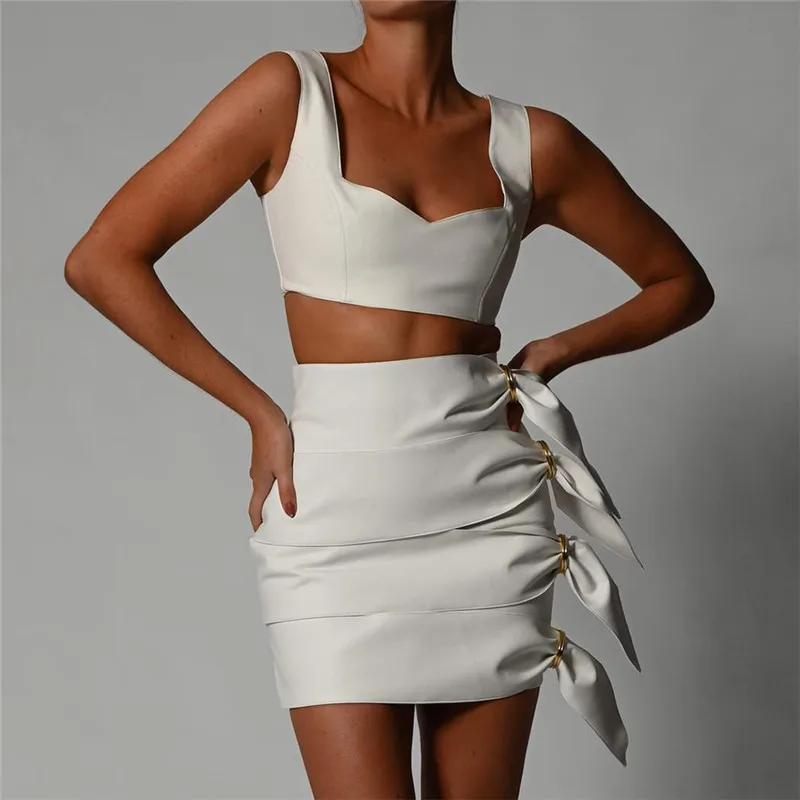 ISAROSE Fashion PU Leather Dress Two Piece Sets Sexy Crop Tops Sleeveless Bodycon Slim Side Tassel Summer Mini Dresses 2021
ISAROSE Fashion PU Leather Dress Two Piece Sets Sexy Crop Tops Sleeveless Bodycon Slim Side Tassel Summer Mini Dresses 2021