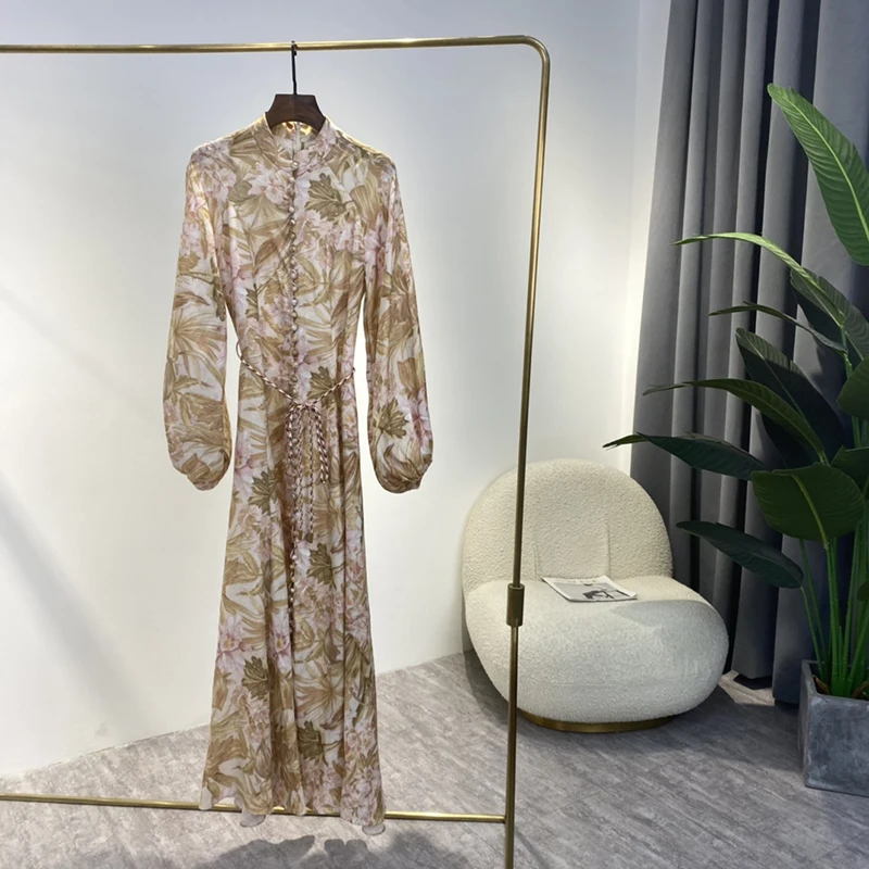 Платье женское ТРАПЕЦИЕВИДНОЕ с цветочным принтом, платье в стиле милитари, с длинными рукавами-фонариками, на пуговицах, в стиле ботаничес...
Платье женское ТРАПЕЦИЕВИДНОЕ с цветочным принтом, платье в стиле милитари, с длинными рукавами-фонариками, на пуговицах, в стиле ботаничес...