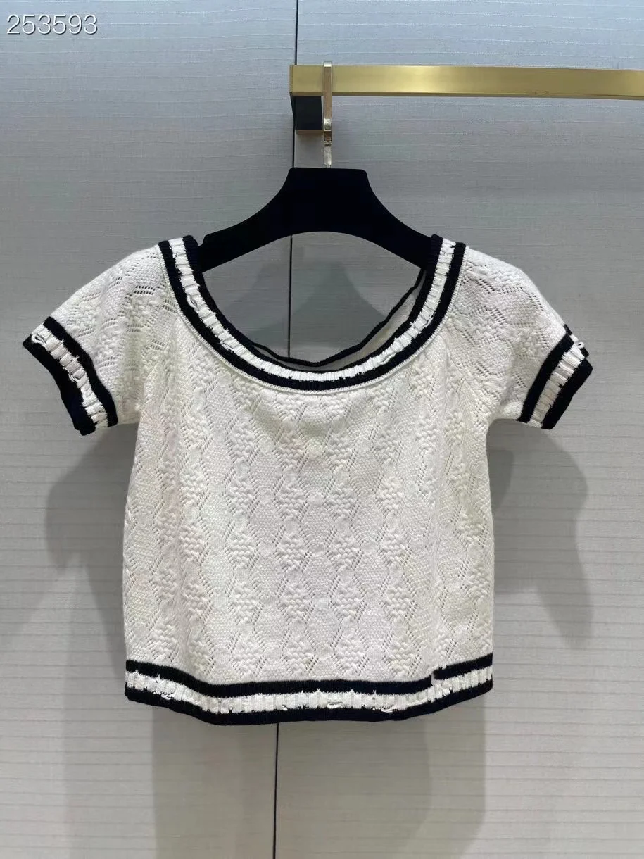 Fyion Sicily Knit T-Shirts 2022 Summer Spring New Fashion Design Women Runway High Quality Vintage Jacquard Casual Cashmere Top
Fyion Sicily Knit T-Shirts 2022 Summer Spring New Fashion Design Women Runway High Quality Vintage Jacquard Casual Cashmere Top