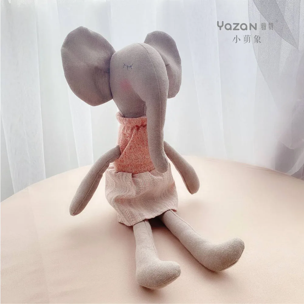 Yazan new product doll 35cm small cute elephant high quality safe fresh and elegant cute toy newborn boy girl toy gift playmate
Yazan new product doll 35cm small cute elephant high quality safe fresh and elegant cute toy newborn boy girl toy gift playmate