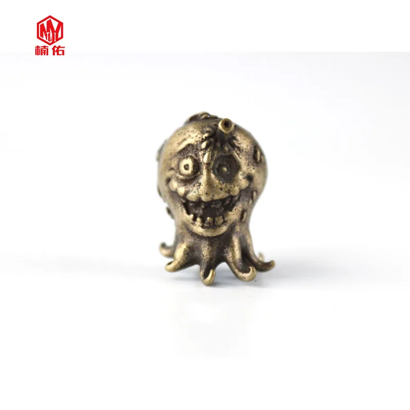 EDC Outdoor Pocket Tool Brass Octopus Knife Bead Necklace DIY Paracord Accessories Knife Pendant 
EDC Outdoor Pocket Tool Brass Octopus Knife Bead Necklace DIY Paracord Accessories Knife Pendant