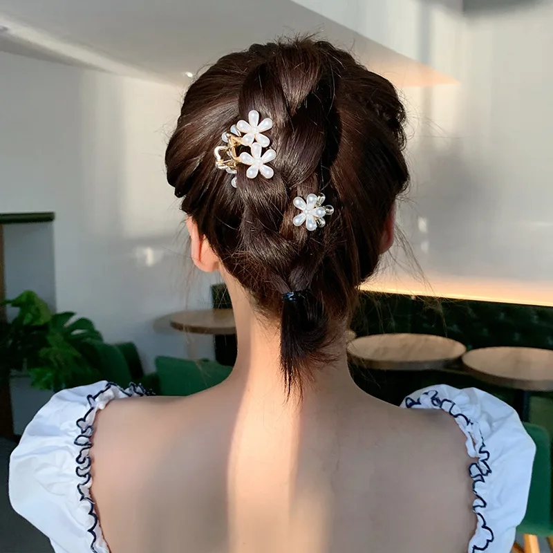 2pc Korean Kawai Flower Hair Claw Clips Clamp for Women Girl Children Barrette Hairpin Hair Washface Holiday Gift Accessories
2pc Korean Kawai Flower Hair Claw Clips Clamp for Women Girl Children Barrette Hairpin Hair Washface Holiday Gift Accessories