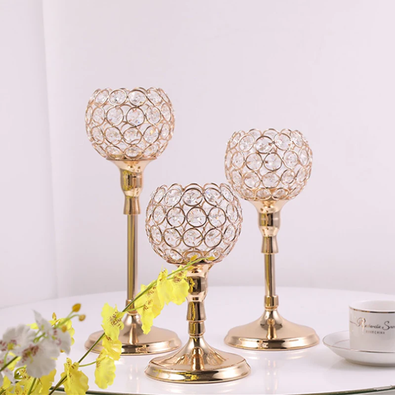 European-style crystal wedding candlestick living room study wrought iron golden ornaments wedding props decoration
European-style crystal wedding candlestick living room study wrought iron golden ornaments wedding props decoration