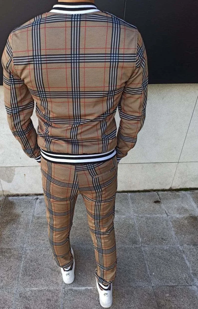 Костюм мужской с 3D-принтом в клетку, нежный Спортивный Повседневный костюм, брюки с завязкой в британском стиле, комплект из двух предметов, ...
Костюм мужской с 3D-принтом в клетку, нежный Спортивный Повседневный костюм, брюки с завязкой в британском стиле, комплект из двух предметов, ...