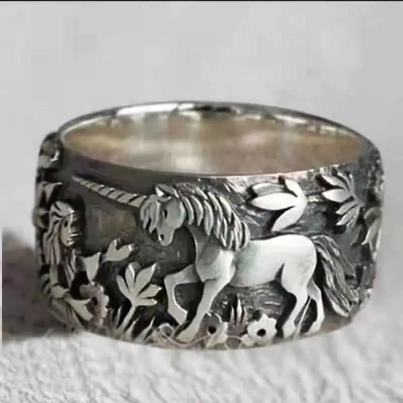 2022 New Hot Sale Alloy Pony White Rabbit Black Ring Men's Women's Fashion Jewelry MZ001
2022 New Hot Sale Alloy Pony White Rabbit Black Ring Men's Women's Fashion Jewelry MZ001