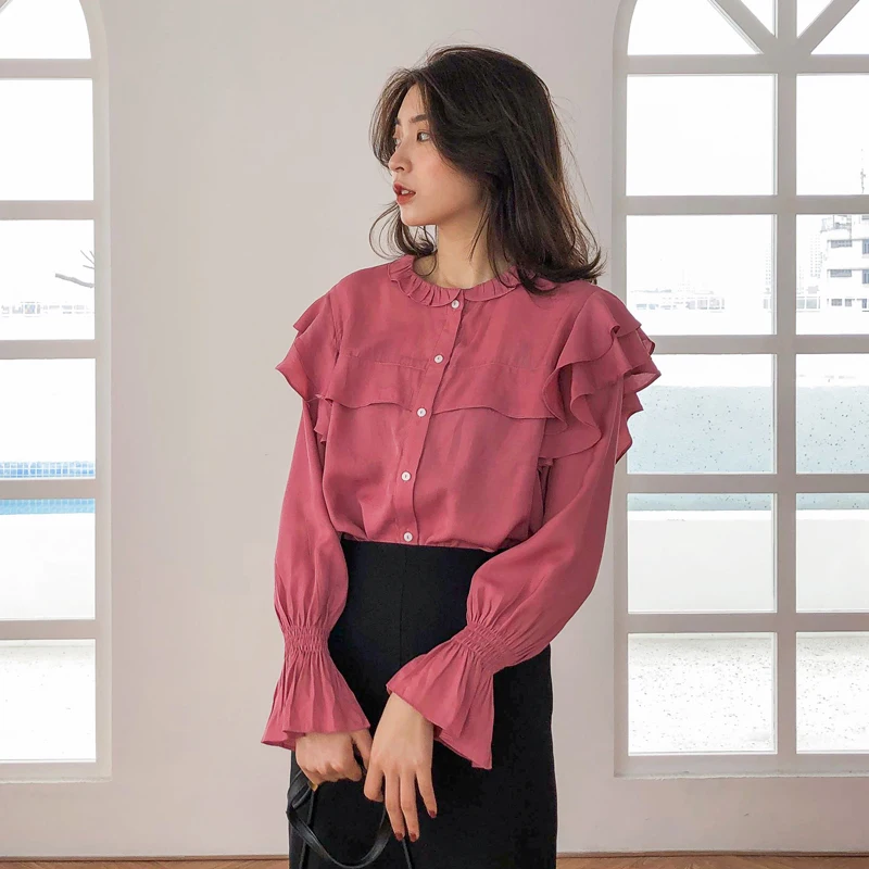 Chiffon Blouse women's spring loose Ruffle panel round neck top with all kinds of foreign style blouses
Chiffon Blouse women's spring loose Ruffle panel round neck top with all kinds of foreign style blouses