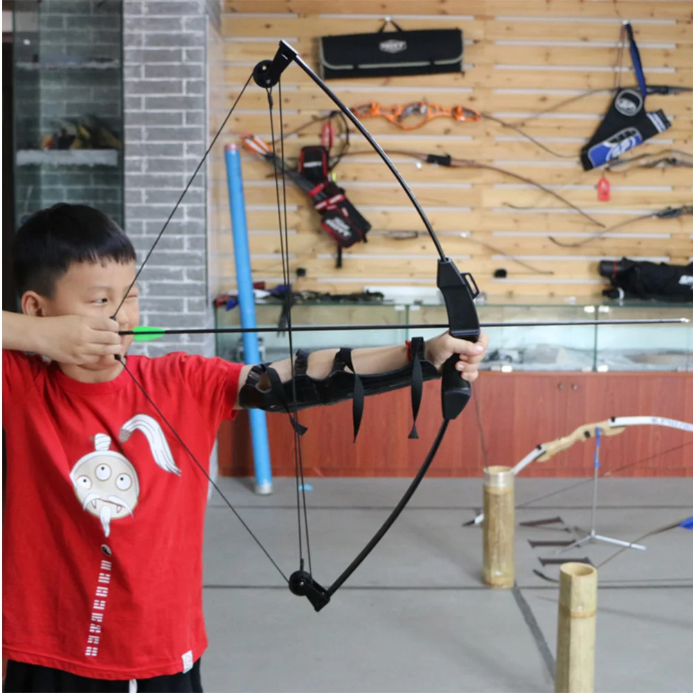 1pc Children Compound Bow Outdoor New Pulley Bow Parent-child Games Entertainment Bows (Fission Bow Black) 
1pc Children Compound Bow Outdoor New Pulley Bow Parent-child Games Entertainment Bows (Fission Bow Black)