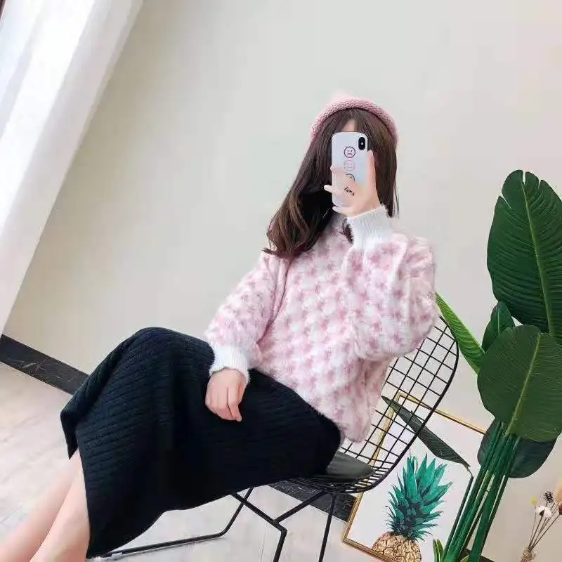 2021 Autumn And Winter New Round Neck Pullover Casual Ladies Pure Cashmere Sweater Short Sweater Loose Knit Bottoming Shirt
2021 Autumn And Winter New Round Neck Pullover Casual Ladies Pure Cashmere Sweater Short Sweater Loose Knit Bottoming Shirt