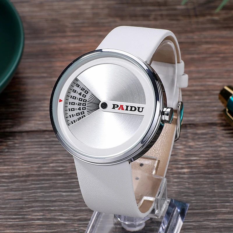 New 2021 Man Watch Paidu Fashion Creative Rotating Dial Quartz Wristwatches Casual Men Watches White Leather relogio masculino
New 2021 Man Watch Paidu Fashion Creative Rotating Dial Quartz Wristwatches Casual Men Watches White Leather relogio masculino