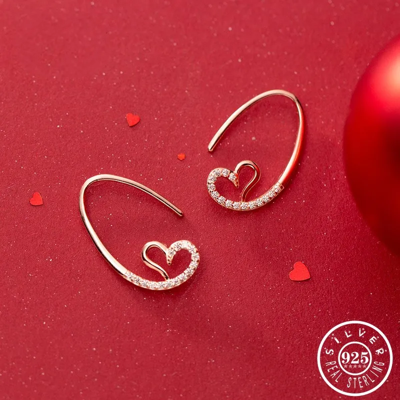 925 Sterling Silver Cubic Zircon Love Heart Shaped Korean Rose Gold Color Plated Hanging Dangle Drop Earrings for Women 
925 Sterling Silver Cubic Zircon Love Heart Shaped Korean Rose Gold Color Plated Hanging Dangle Drop Earrings for Women