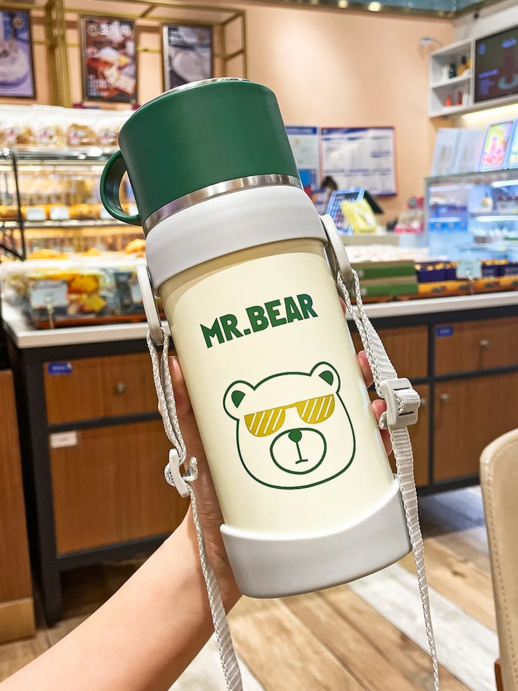 Large capacity heat preservation cup women's water cup portable cup primary school students' messenger strap kettle outdoor
Large capacity heat preservation cup women's water cup portable cup primary school students' messenger strap kettle outdoor