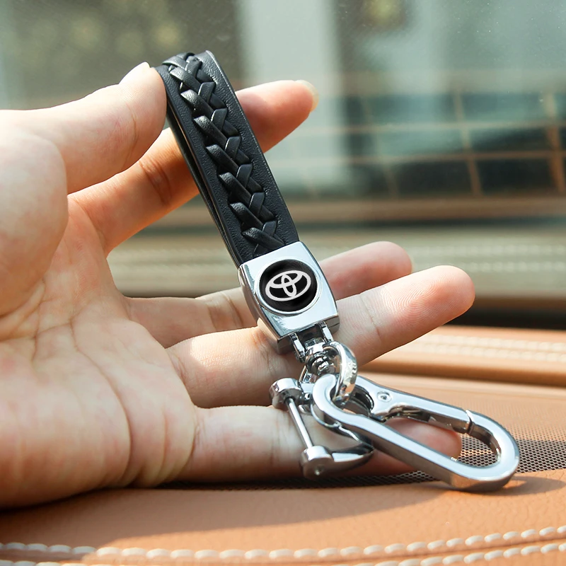 1pc Leather Woven Keychain Anti-Lost Metal Emblem Car Key Rings Creative Gift For Toyota Camry70 Chr Corolla Rav Highlander Reiz
1pc Leather Woven Keychain Anti-Lost Metal Emblem Car Key Rings Creative Gift For Toyota Camry70 Chr Corolla Rav Highlander Reiz