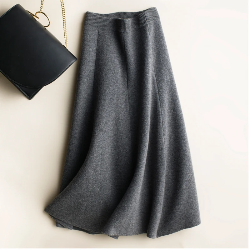 Solid color wool A-line skirt women's long section fashion was slim slim knit skirt skirt autumn and winter new elastic waist
Solid color wool A-line skirt women's long section fashion was slim slim knit skirt skirt autumn and winter new elastic waist