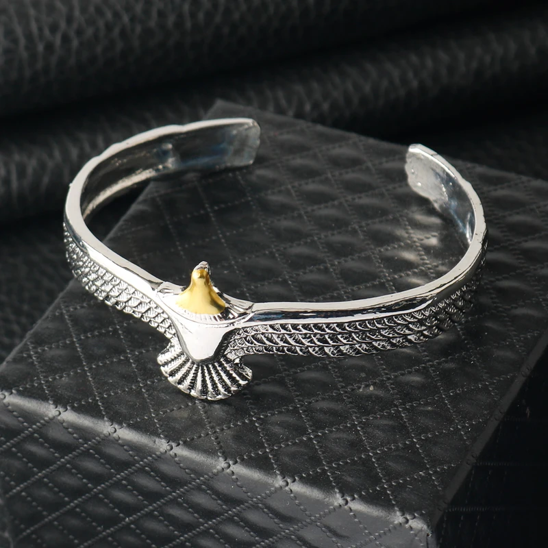 Eagle Fashion Jewelry Accessories Personality Bracelet For Wome/Men's Stainless Steel Couple Pendants Bangles Pulseras Punk Boho
Eagle Fashion Jewelry Accessories Personality Bracelet For Wome/Men's Stainless Steel Couple Pendants Bangles Pulseras Punk Boho