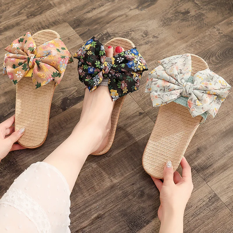 Lady's Slippers with Big Bow Casual Floral Linen Sandals Flat Non-slip Female Flip Flops Outdoor Soft Comfortable Beach Sandals
Lady's Slippers with Big Bow Casual Floral Linen Sandals Flat Non-slip Female Flip Flops Outdoor Soft Comfortable Beach Sandals