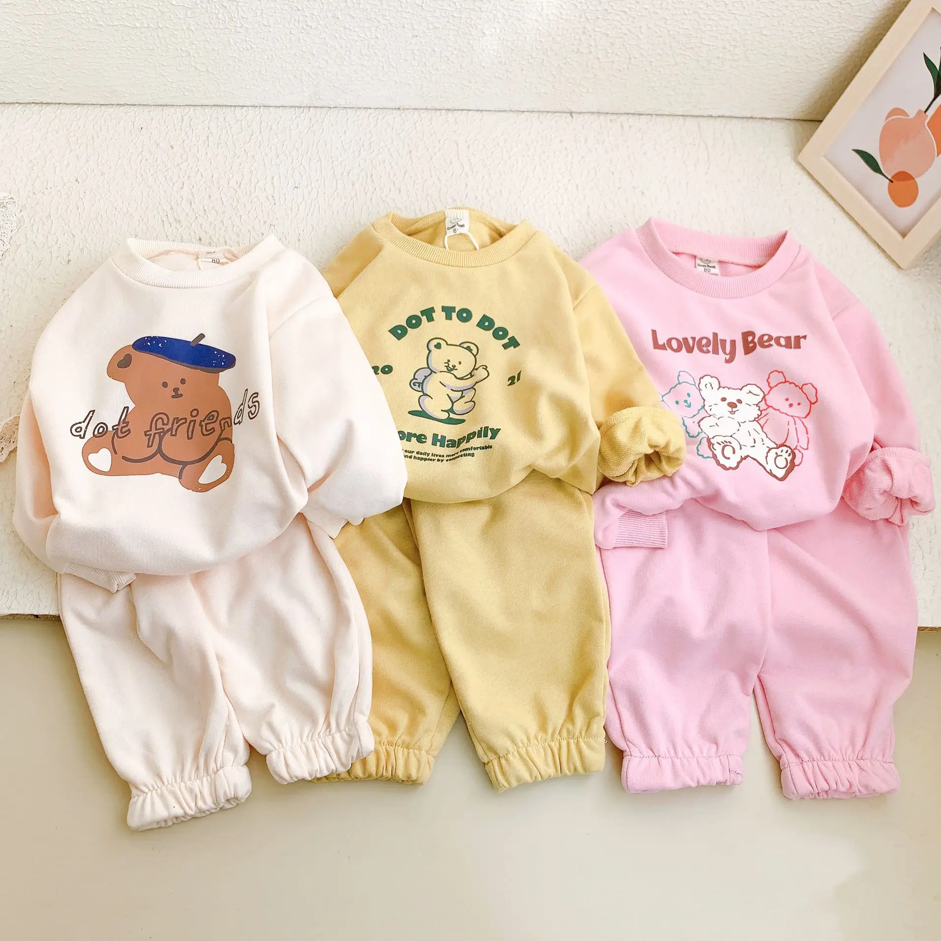 Детский комплект одежды из 2022 хлопка, свитер и брюки, на возраст 1-7 лет
Детский комплект одежды из 2022 хлопка, свитер и брюки, на возраст 1-7 лет