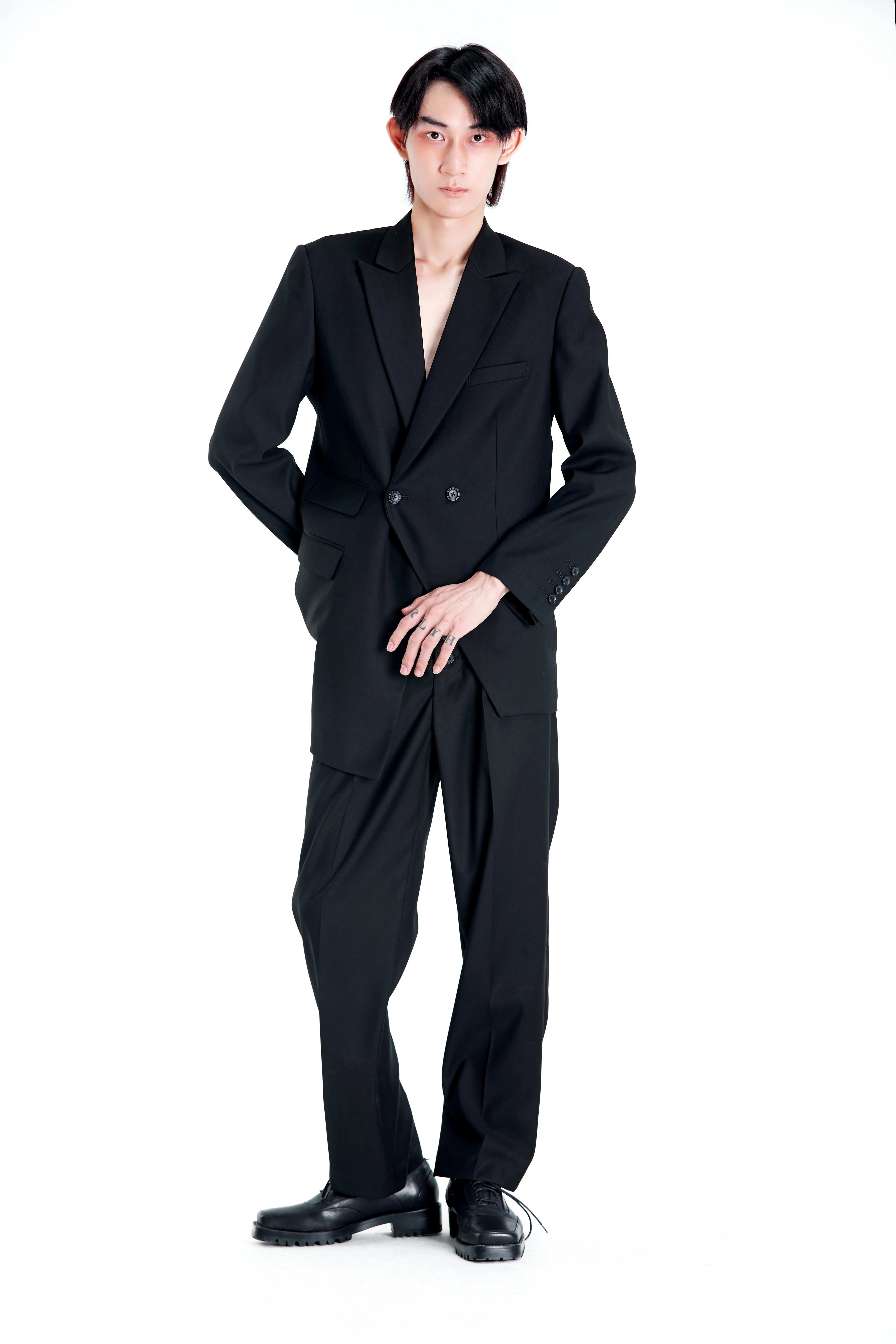 S-6XL 2020 Новая мужская и женская одежда стилист двубортное пальто из страз особой формы, минималистский костюм; Костюм с пиджаком размера плюс костюмы
S-6XL 2020 Новая мужская и женская одежда стилист двубортное пальто из страз особой формы, минималистский костюм; Костюм с пиджаком размера плюс костюмы