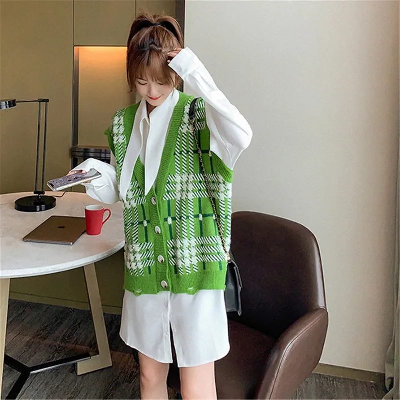 Autumn And Winter Wear New Women's V Neck Loose Sweater Women's Vest Fashion Lattice Jacquard Frayed Waistcoat Outer Wear C305
Autumn And Winter Wear New Women's V Neck Loose Sweater Women's Vest Fashion Lattice Jacquard Frayed Waistcoat Outer Wear C305