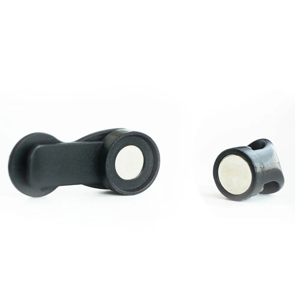 Black Water Bladder Clip Drinking Tube Hanger Hiking Magnetic Mountaineering Outdoor High Quality Hot Portable
Black Water Bladder Clip Drinking Tube Hanger Hiking Magnetic Mountaineering Outdoor High Quality Hot Portable