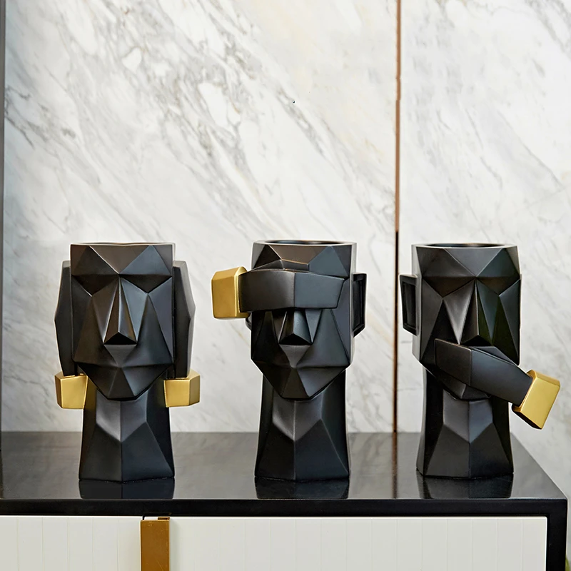 Modern and Simple Abstract Character Decoration Creative and Practical Home Decoration Storage Storage Flower Arrangement
Modern and Simple Abstract Character Decoration Creative and Practical Home Decoration Storage Storage Flower Arrangement