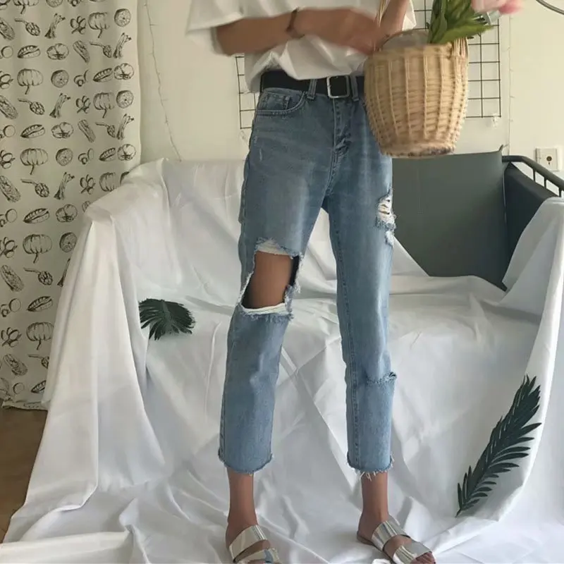 Beggar Ripped Jeans Women's Ankle Length Pants Autumn Winter New Style Korean High Waist Loose Fat Mm Plus Size 5XL Women Jeans
Beggar Ripped Jeans Women's Ankle Length Pants Autumn Winter New Style Korean High Waist Loose Fat Mm Plus Size 5XL Women Jeans