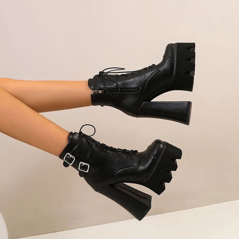 ochanmeb Women Boots Gothic Shoes Buckle Platform High Thick Chunky Heel Ankle Boots Zipper Lady Boots Lace up Autumn Size 43
ochanmeb Women Boots Gothic Shoes Buckle Platform High Thick Chunky Heel Ankle Boots Zipper Lady Boots Lace up Autumn Size 43